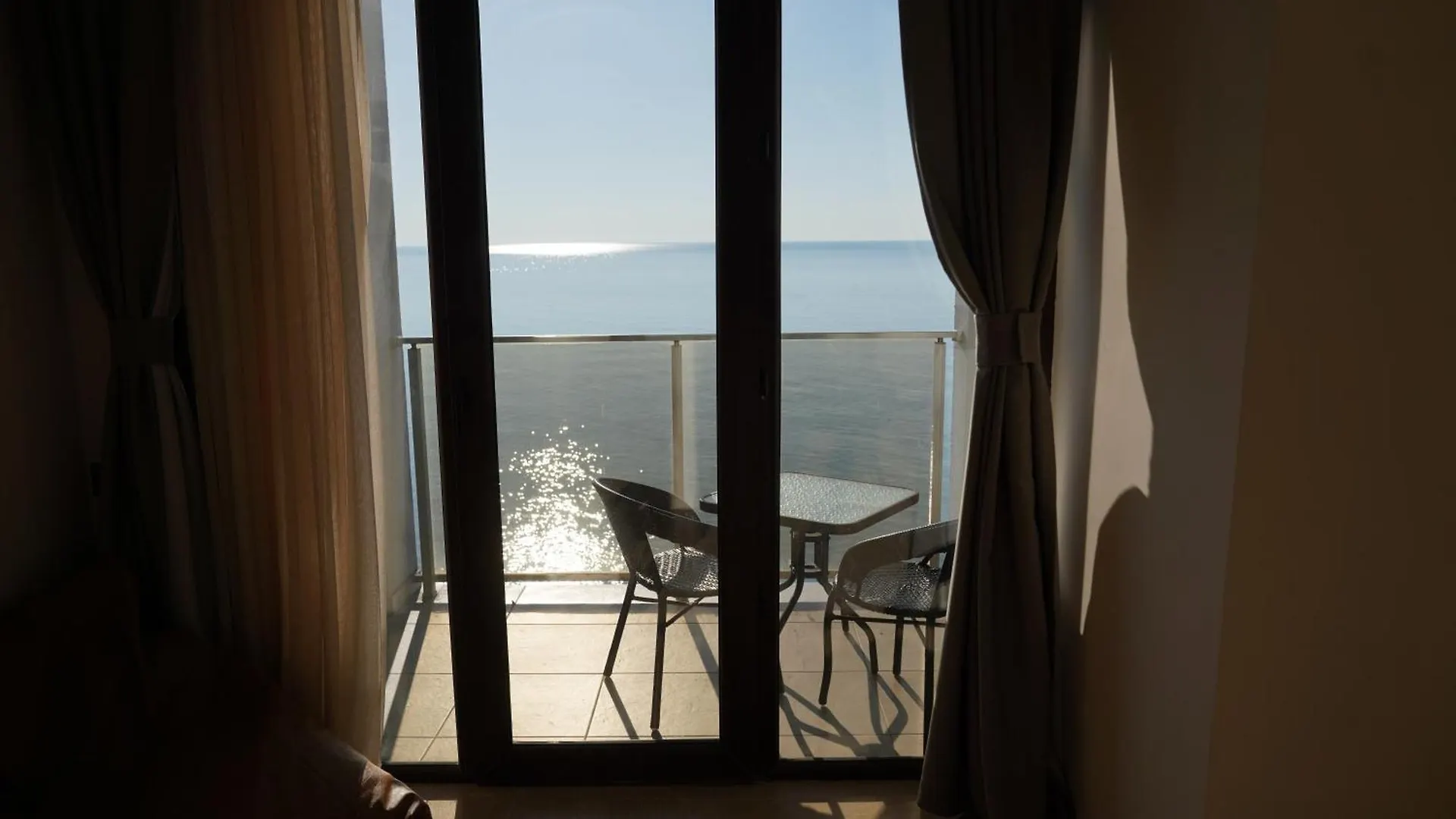 Rumi Hotel Batumi 4*,